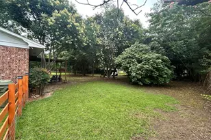509 S Lee St, Bishopville, SC 29210 - Photo 5