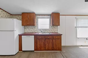 1379 Cassidy Rd, Camden, SC 29020 - Photo 21