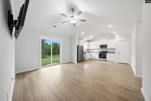 1676 Hidden Gdn Ln, Gilbert, SC 29054 - Photo 9