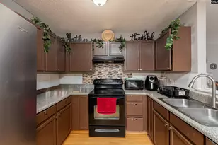 909 Murchison Dr, Columbia, SC 29229 - Photo 9