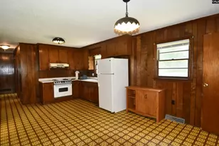 3555 Maybinton Rd, Whitmire, SC 29178 - Photo 5
