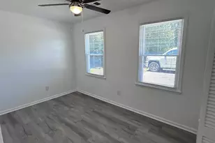 805 Central Dr, West Columbia, SC 29169 - Photo 11