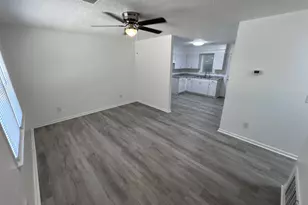 805 Central Dr, West Columbia, SC 29169 - Photo 9