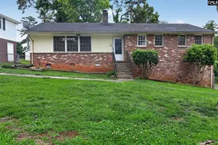 22 Westbrook Ln, Greenville, SC 29605 - Photo 1