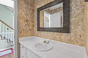 938 Fairway Dr, Newberry, SC 29108 - Photo 9