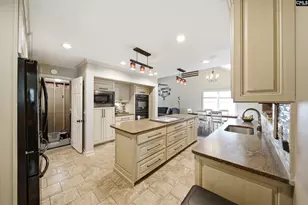 341 Saddlebrooke Cir, Lexington, SC 29072 - Photo 9