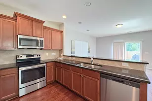 508 Finnegan Ln, West Columbia, SC 29169 - Photo 7