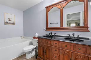 942 Farnsworth Dr, Hopkins, SC 29061 - Photo 13