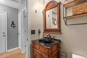 942 Farnsworth Dr, Hopkins, SC 29061 - Photo 19