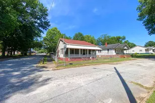 201 McDonald, Whitmire, SC 29178 - Photo 3