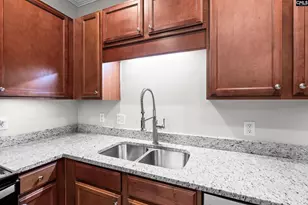 143 Breezes Dr 26B, Lexington, SC 29072 - Photo 11