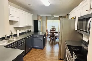 348 Keystone Dr, Hopkins, SC 29061 - Photo 17