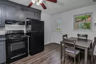 3929 Trotter Rd, Columbia, SC 29209 - Photo 9