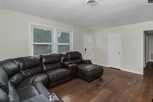 3929 Trotter Rd, Columbia, SC 29209 - Photo 5