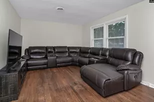 3929 Trotter Rd, Columbia, SC 29209 - Photo 3