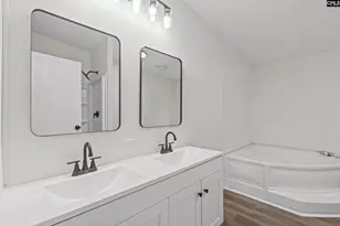 697 Ellene St, Camden, SC 29020 - Photo 11
