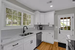 4121 Timberlane Dr, Columbia, SC 29205 - Photo 7