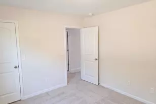 2050 Barnhart Dr, Sumter, SC 29153 - Photo 9