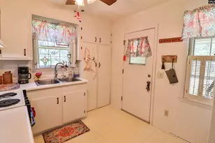 200 Stirlington Rd, Columbia, SC 29212 - Photo 11