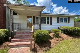 2727 College St, Newberry, SC 29108 - Photo 1
