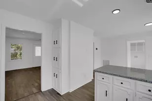 1911 Toole St, Cayce, SC 29033 - Photo 11