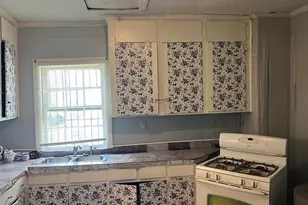 2337 Pendleton St, Columbia, SC 29205 - Photo 5