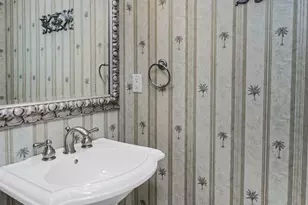1736 McSwain Dr, West Columbia, SC 29169 - Photo 41
