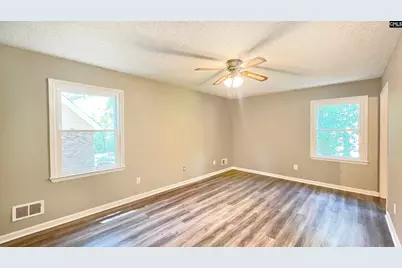 512 N Royal Tower Drive, Irmo, SC 29063 - Photo 17