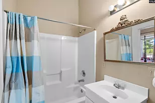 626 E Hampton St, Olanta, SC 29114 - Photo 29