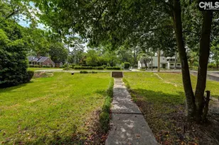 3025 Forest Dr, Columbia, SC 29204 - Photo 7