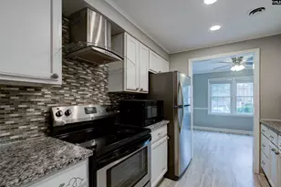 7602 Hunt Club Road B106, Columbia, SC 29223 - Photo 9