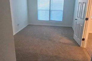 409 Greenlake Dr, Hopkins, SC 29061 - Photo 5