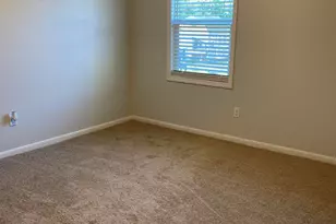 409 Greenlake Dr, Hopkins, SC 29061 - Photo 9
