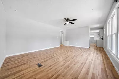 1040 E Sherwood Drive, Sumter, SC 29153 - Photo 5