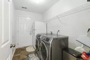 536 Mansfield Lane, Columbia, SC 29203 - Photo 17
