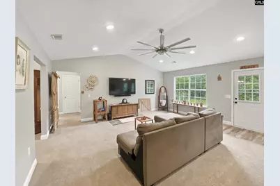 2154 Tanglewood Road, Sumter, SC 29154 - Photo 9