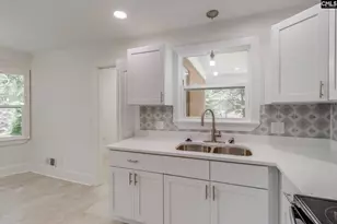 916 Newnham Dr, Columbia, SC 29210 - Photo 17