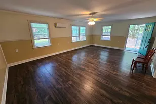 2559 Bowen St, Elgin, SC 29045 - Photo 9