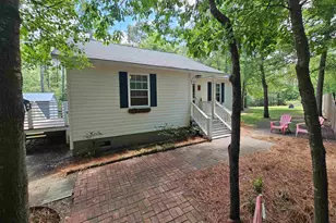 2559 Bowen St, Elgin, SC 29045 - Photo 3