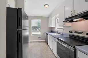 2408 F M Young Ave, Columbia, SC 29204 - Photo 13