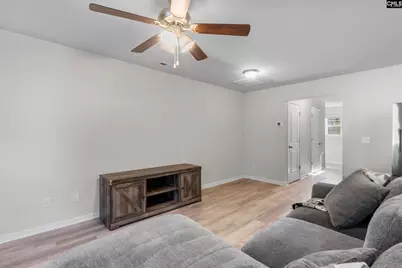 1069 Crescent Moon Loop, Hopkins, SC 29061 - Photo 5