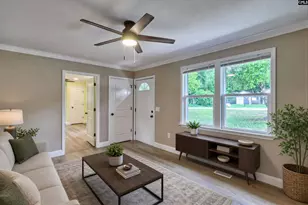 2019 San Sus Dr, West Columbia, SC 29170 - Photo 11