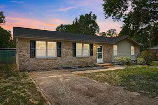 2019 San Sus Dr, West Columbia, SC 29170 - Photo 5