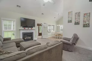 277 Castlebury Dr, Columbia, SC 29229 - Photo 3