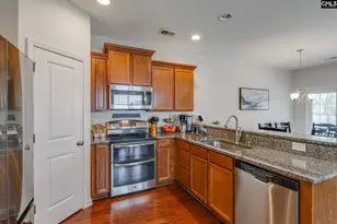 512 Finnegan Ln, West Columbia, SC 29169 - Photo 7