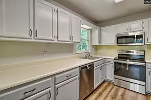 1629 Forest Trace Dr, Columbia, SC 29204 - Photo 13