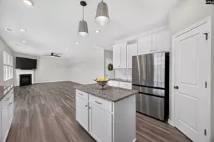 307 Broom St, Gilbert, SC 29054 - Photo 23