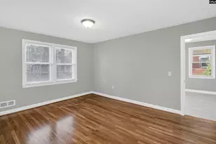 1813 Fairlawn Cir, Cayce, SC 29033 - Photo 13