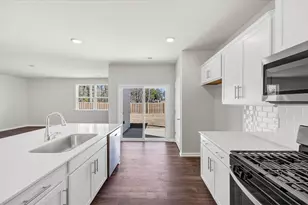 1029 Salient Ct, Lugoff, SC 29078 - Photo 5