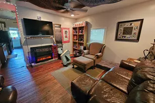 311 Hudson St, West Columbia, SC 29169 - Photo 5